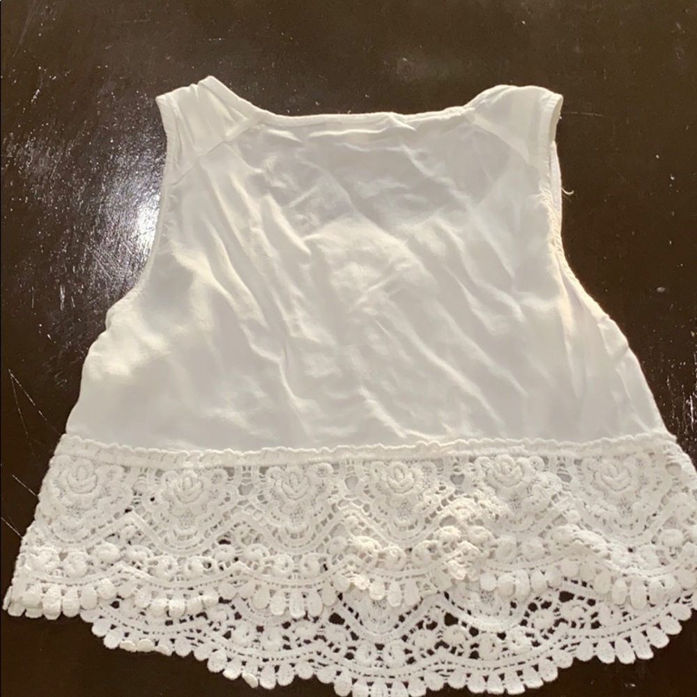 Timing Crop Tank - Picture 2 of 3